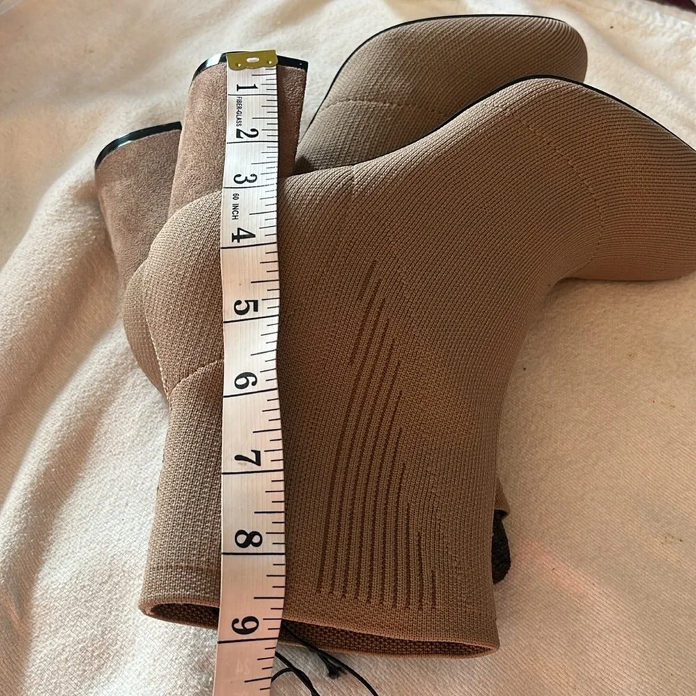 Boot - Picture 6 of 9